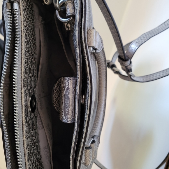 Silver/pewter croc effect, leather Michael Kors crossbody purse. - Picture 3 of 3